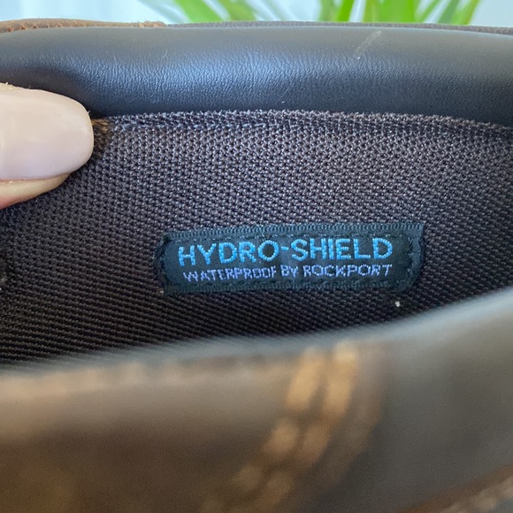 Rockport “Tough Buck Chukka”booties - Picture 10 of 17